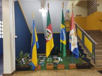 01.09.2021 - 4º ano pesquisa as Bandeiras do Brasil