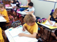 A alegria do “Primeiro Caderno” dos alunos do 1º ano - fundamental