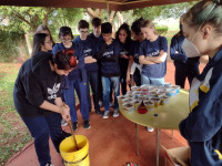 Terceirão em aula prática - Fabricação de sabão e manteiga