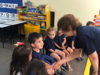  Ex-professora de Alemão visita o CEAPZINHO