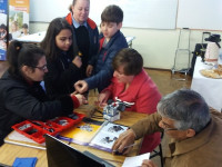 Curtindo a Robótica em família